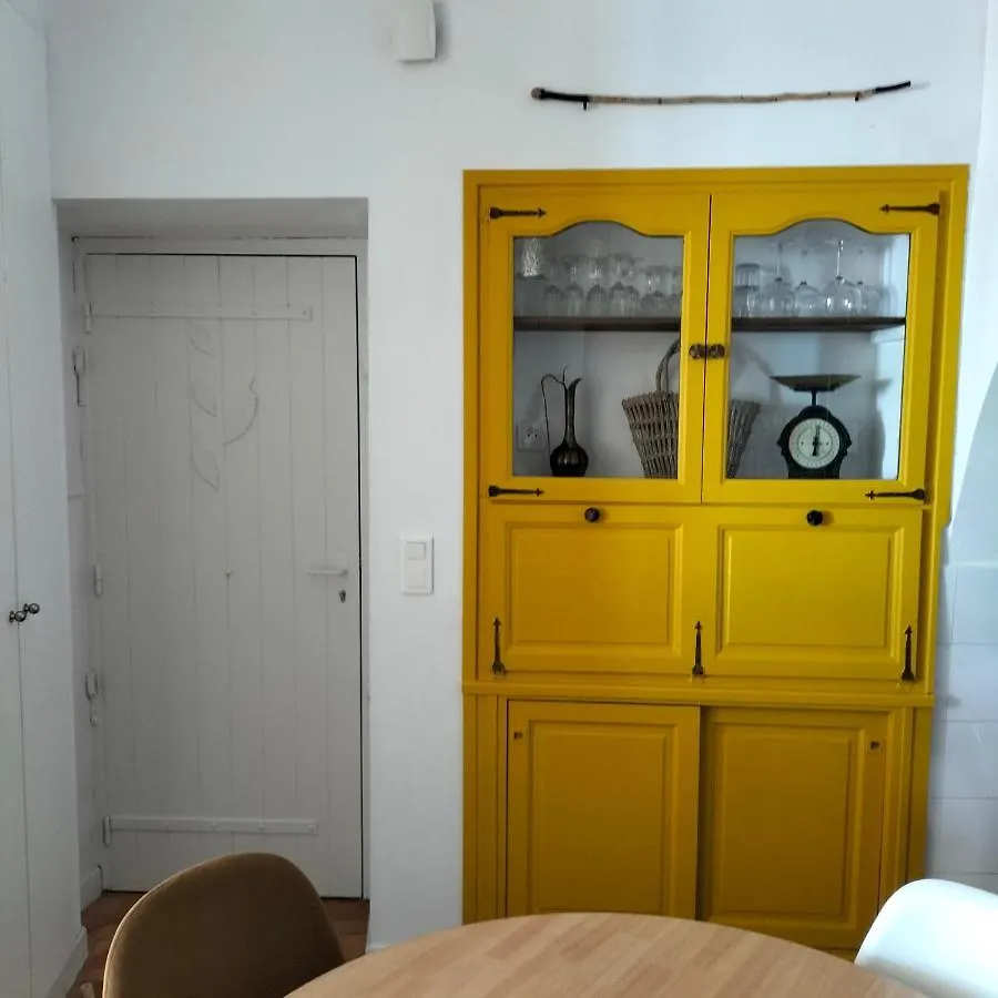 Joli Deux Pieces Vieux Village De רוקברון-קאפ-מרט